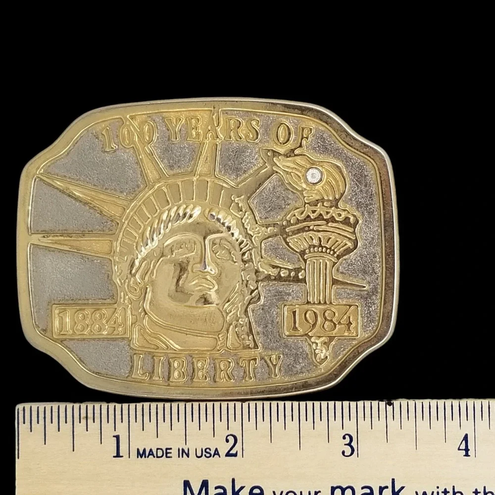 Vintage 1984 Statue of Liberty Belt Buckle 100 Years‎ 1884-1984 Gold Silver